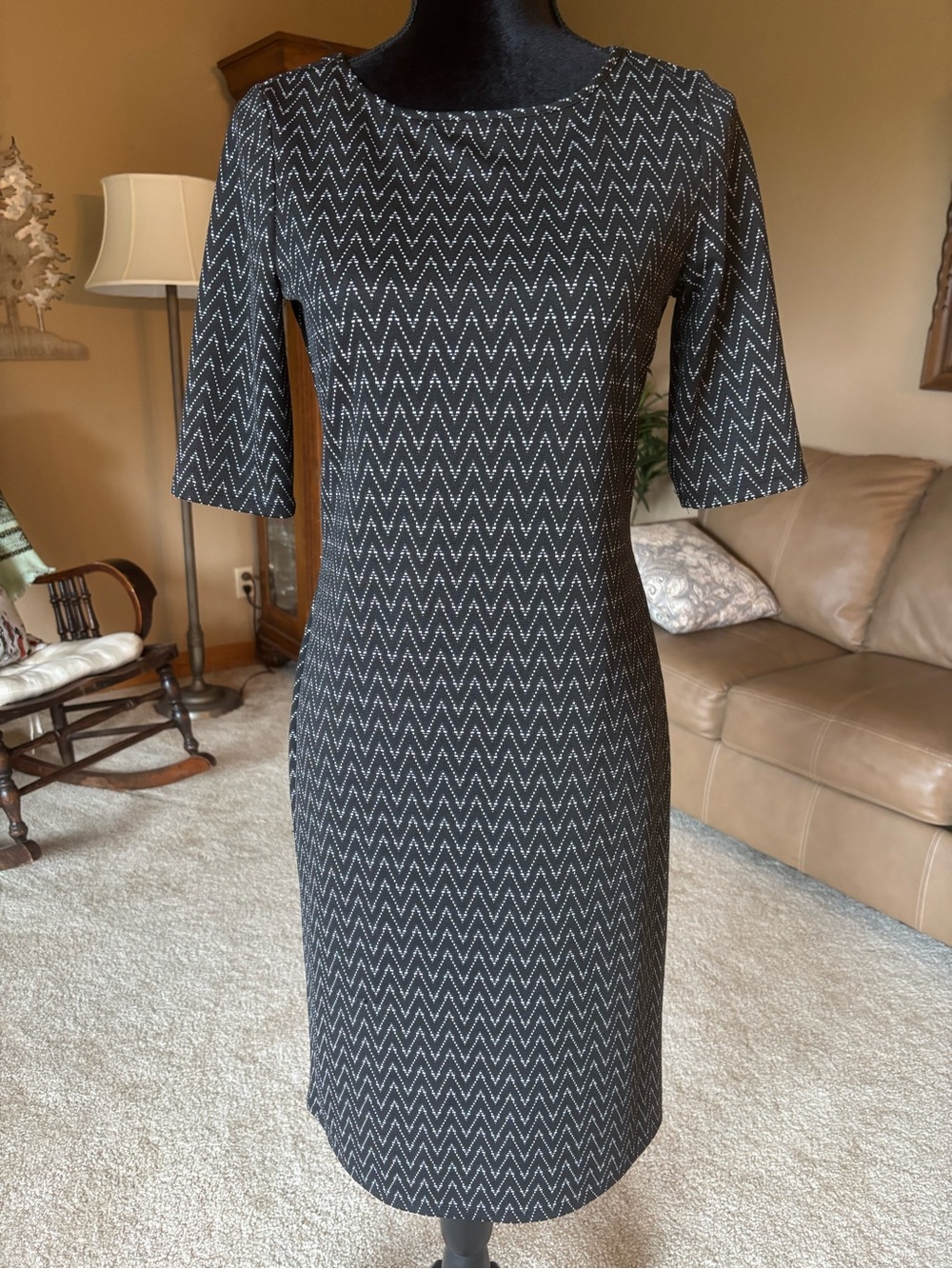 Tacera Black and White Chevron Midi Dress